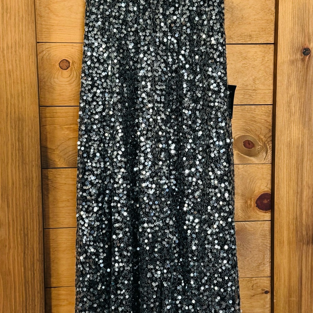 Elegant Black Sequin Formal Dress